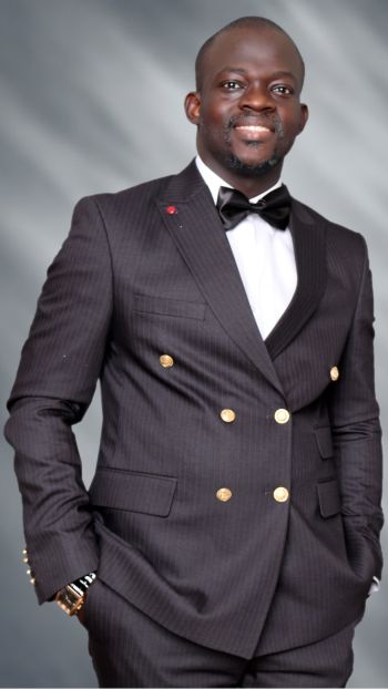 Stephen-Adetutu-3-350x650 Stephen-Adetutu-3-350x650